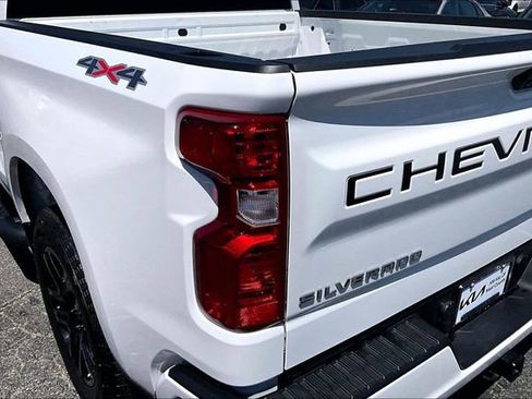 Used 2025 Chevrolet Silverado 1500 Custom w/ Turbomax Blackout Package AWD/4WD image 28