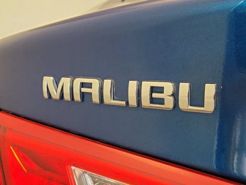 Used 2019 Chevrolet Malibu LS FWD image 8