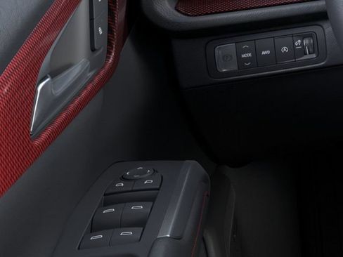 New 2026 Chevrolet Traverse Z71 w/ Enhanced Driving Package AWD/4WD image 22