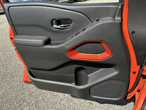 New 2025 Nissan Frontier PRO-4X w/ Pro Convenience Package image 18