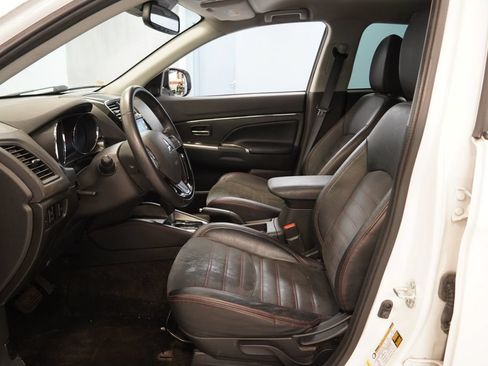 Used 2019 Mitsubishi Outlander Sport GT AWD/4WD image 5
