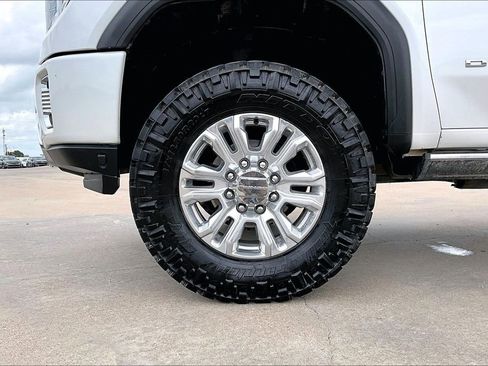 Used 2021 GMC Sierra 2500 Denali w/ Denali Ultimate Package image 11