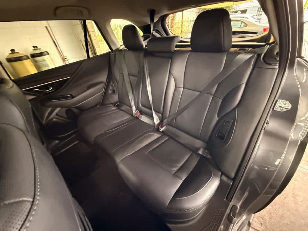 Certified 2025 Subaru Outback Limited AWD/4WD image 12