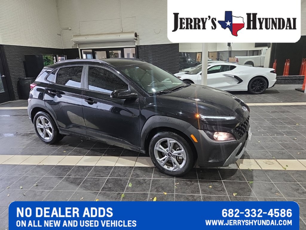 Used 2023 Hyundai Kona SEL w/ Cargo Package AWD/4WD image 2
