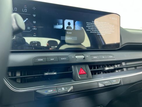 New 2026 Kia K4 GT-Line FWD image 27