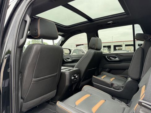 Used 2022 GMC Yukon AT4 AWD/4WD image 17