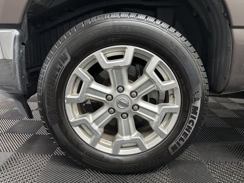 Used 2016 Nissan Titan SL image 36