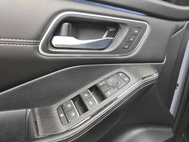 Used 2024 Nissan Rogue Platinum w/ Platinum Premium Package FWD image 22