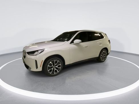 New 2026 BMW X3 xDrive30 w/ Premium Package image 4