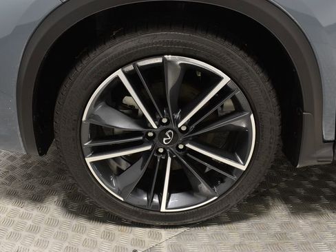 Certified 2025 INFINITI QX55 Essential w/ Accent Package image 37