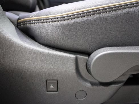 Used 2026 Chevrolet Traverse High Country w/ LPO, Floor Liner Package AWD/4WD image 54