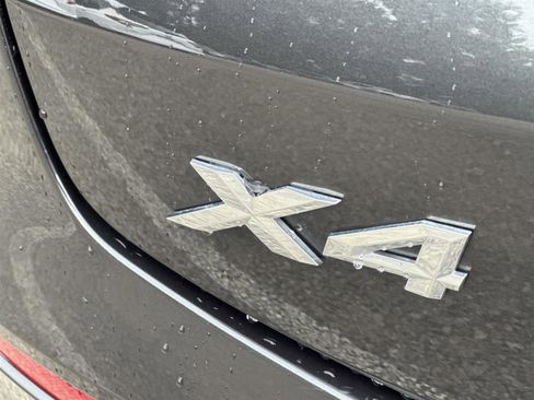 Used 2022 BMW X4 xDrive30i image 11