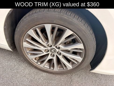 Used 2021 Lexus ES 350 w/ Premium Package FWD image 9