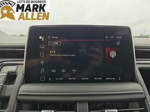 Used 2023 GMC Yukon XL SLE w/ Max Trailering Package AWD/4WD image 13