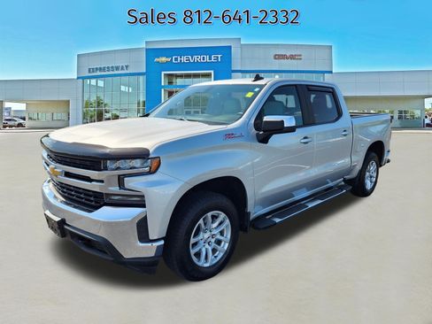 Used 2019 Chevrolet Silverado 1500 LT w/ All-Star Edition AWD/4WD image 3
