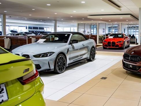 New 2026 BMW M2 w/ Lighting Package image 31