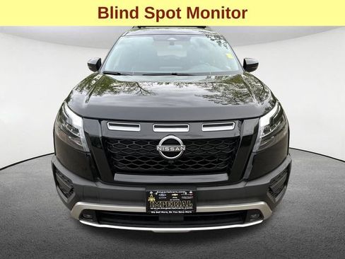 Used 2023 Nissan Pathfinder Rock Creek AWD/4WD image 4