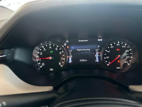 Used 2025 Jeep Compass Limited AWD/4WD image 14