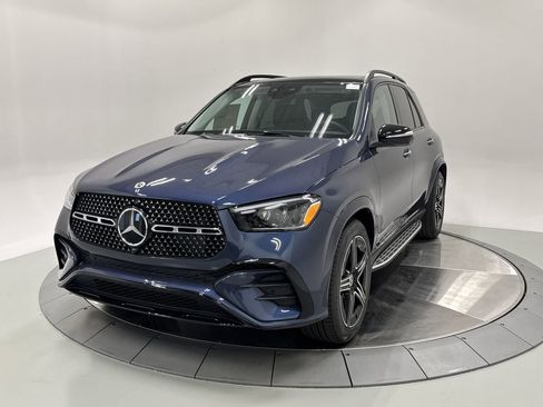 New 2026 Mercedes-Benz GLE 450 4MATIC image 3