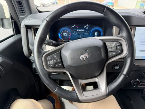 Certified 2025 Ford Bronco Outer Banks image 29