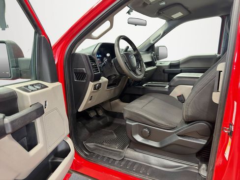 Used 2017 Ford F150 XL w/ Equipment Group 101A Mid RWD image 11
