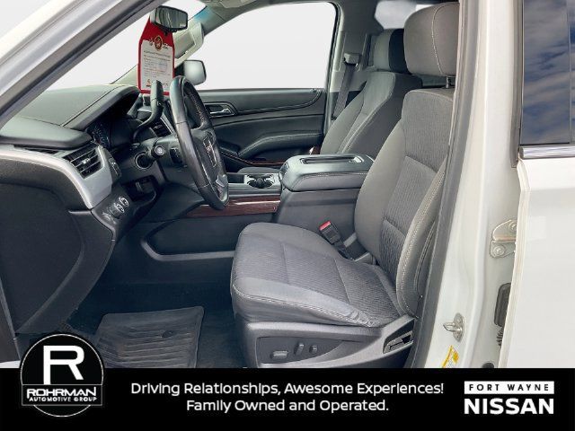 Used 2017 GMC Yukon SLE AWD/4WD image 11