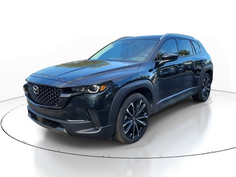 Used 2023 MAZDA CX-50 AWD 2.5 S w/ Premium Plus Pkg image 3