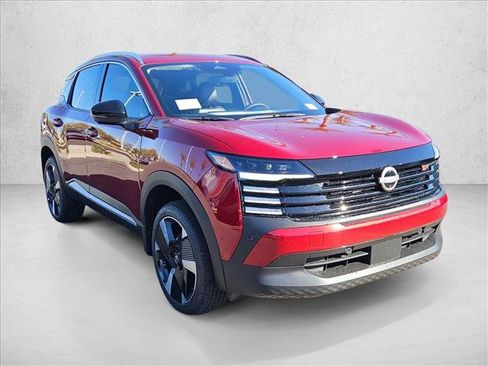 New 2026 Nissan Kicks SR FWD image 7
