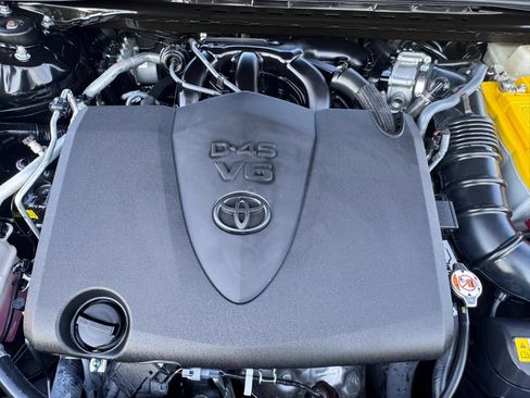 Used 2021 Toyota Avalon TRD FWD image 47