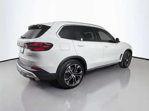 New 2026 BMW X5 xDrive40i AWD/4WD image 5