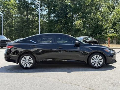 Certified 2022 Nissan Sentra S w/ Lighting Package FWD image 7