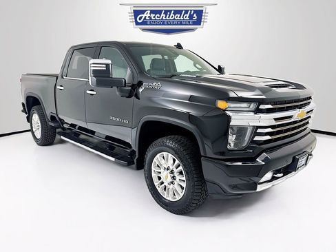 Used 2023 Chevrolet Silverado 3500 High Country image 1