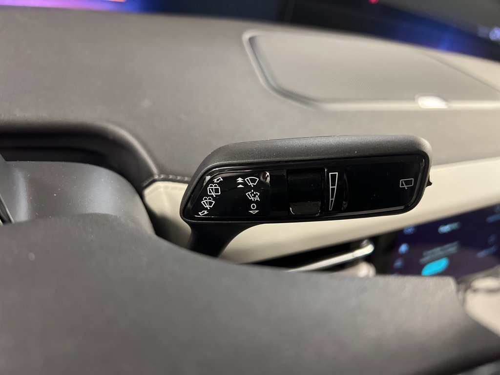 New 2026 Lincoln Navigator Premiere AWD/4WD image 16