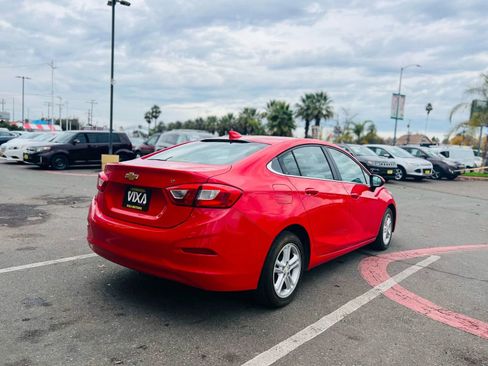 Used 2018 Chevrolet Cruze LT w/ LT Fleet Convenience Package image 6