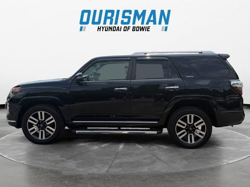Used 2018 Toyota 4Runner Limited AWD/4WD image 3