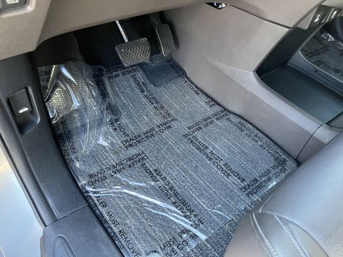 Certified 2024 Honda Odyssey Touring image 18