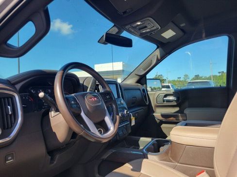 Used 2021 GMC Sierra 1500 SLT AWD/4WD image 8