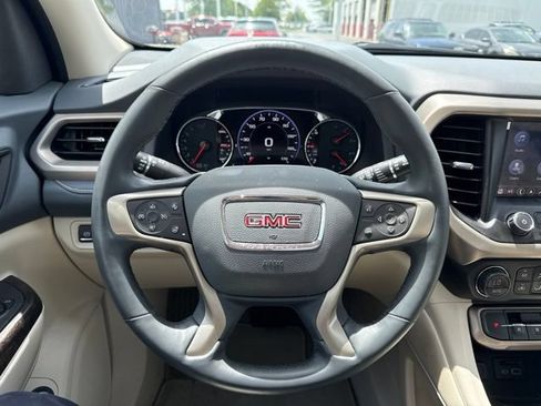 Used 2023 GMC Acadia Denali w/ Denali Technology Package AWD/4WD image 23