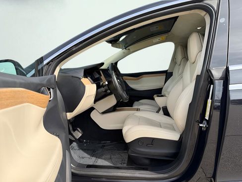 Used 2018 Tesla Model X P100D AWD/4WD image 16
