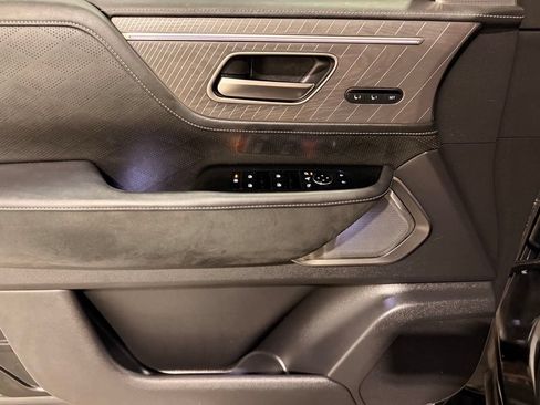 Used 2025 INFINITI QX80 Autograph AWD/4WD image 15