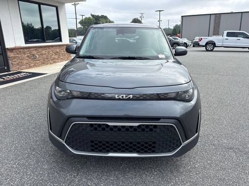 Used 2024 Kia Soul LX w/ Option Group 015 FWD image 11