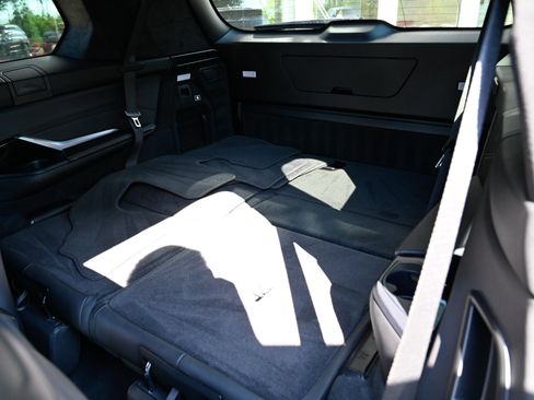 Used 2023 BMW X7 M60i w/ Executive Package AWD/4WD image 39