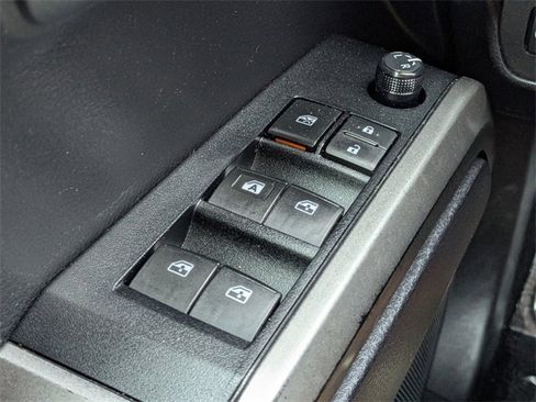 Used 2020 Toyota Tacoma SR5 image 20