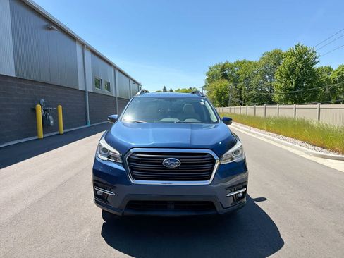 Used 2019 Subaru Ascent Limited AWD/4WD image 16