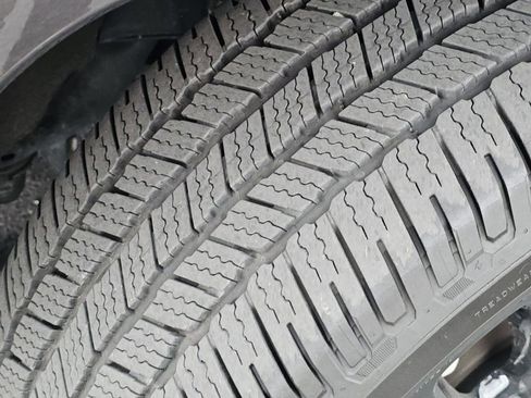 Used 2020 Jeep Grand Cherokee Altitude image 17