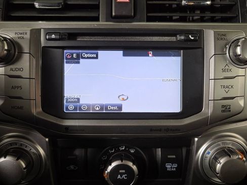 Used 2016 Toyota 4Runner SR5 image 23