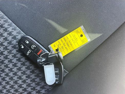 Used 2023 Dodge Charger Scat Pack image 31