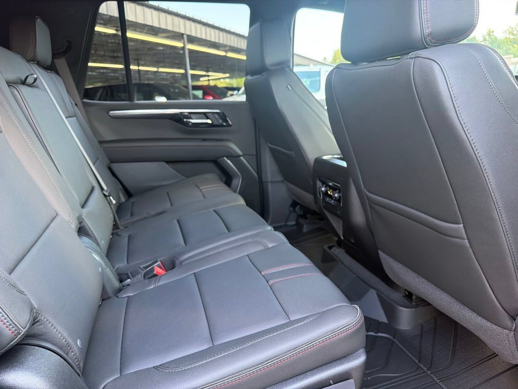 New 2026 Chevrolet Tahoe RST RWD image 19