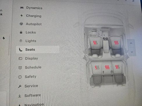 Used 2023 Tesla Model Y Long Range image 42