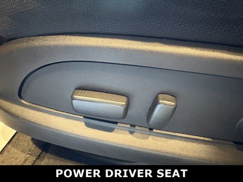 Used 2016 GMC Acadia SLE AWD/4WD image 23
